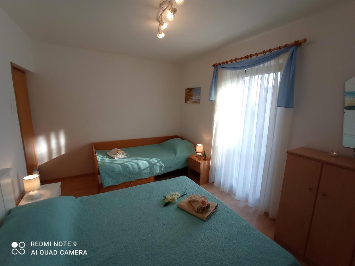 Apartment Milotic Ловран Екстер'єр фото